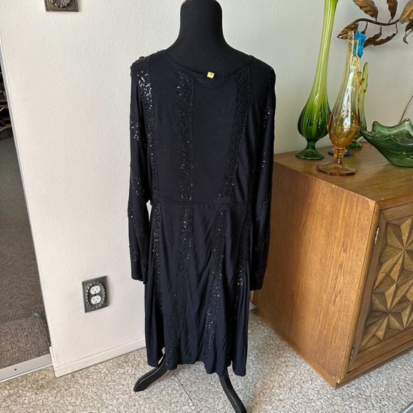 Black plunging neckline jersey mini dress tunic by sequin with sequin stripes - Picture 2 of 10